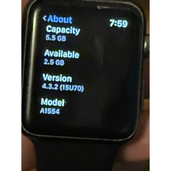 apple watch first generation , Works Great , 42mm, 7000 Series